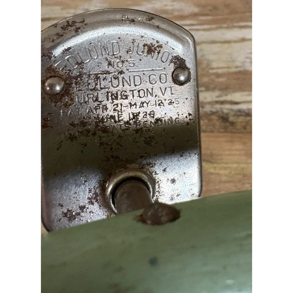 Vintage advertising Golden Dawn manual can opener green paint Edlund Junior 1950